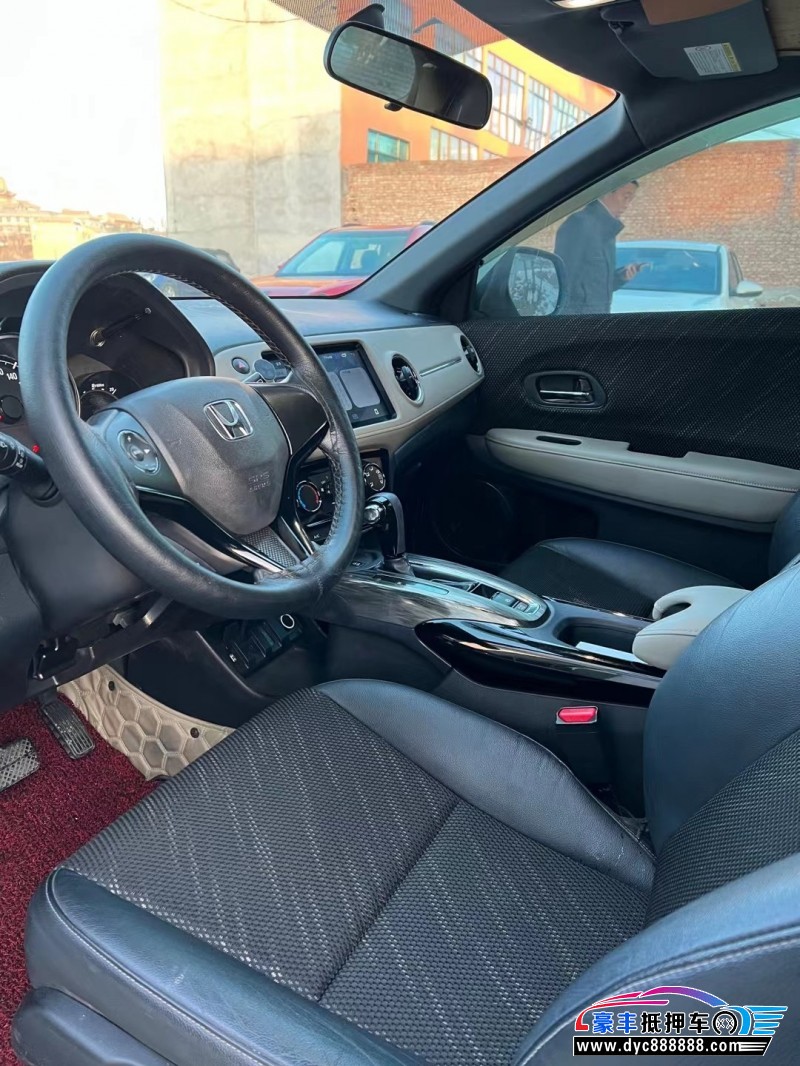 16年本田XRV轿车抵押车出售