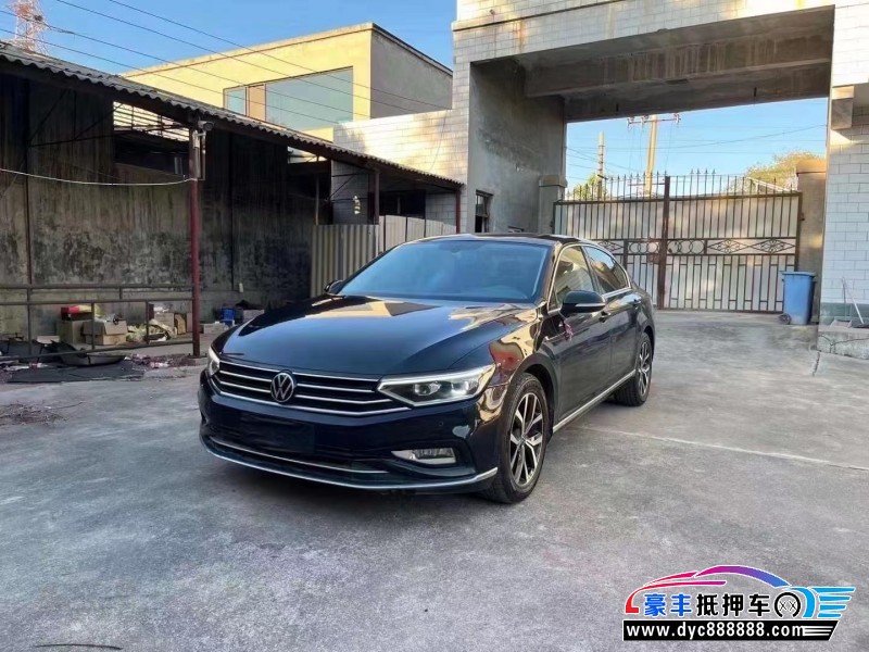 21年大众迈腾轿车抵押车出售