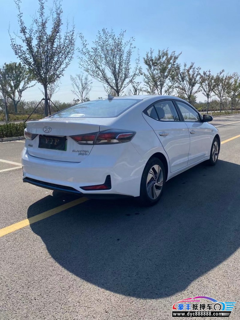 20年现代领动轿车抵押车出售