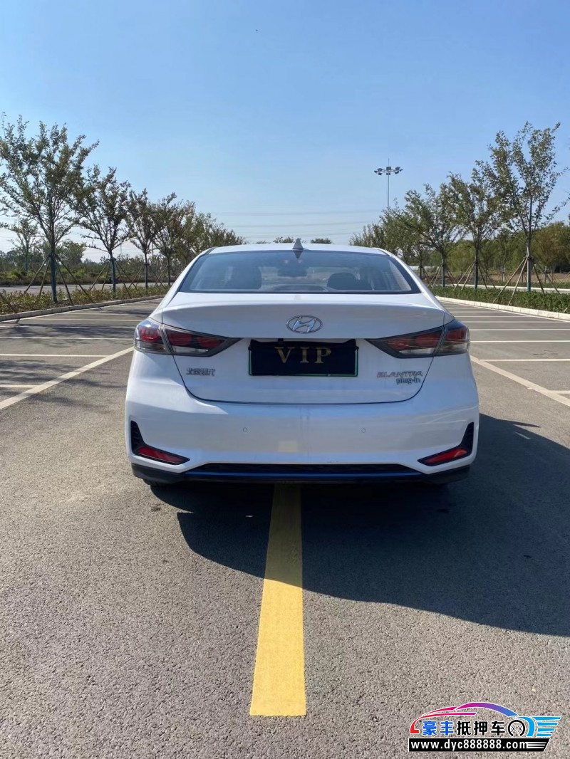 20年现代领动轿车抵押车出售