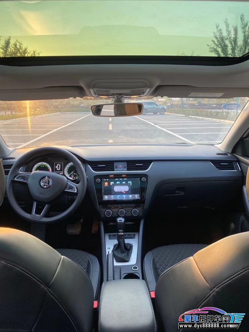 18年斯柯达明锐轿车抵押车出售