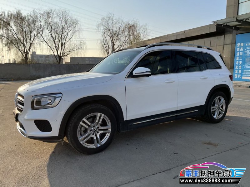 21年奔驰GLB轿车抵押车出售