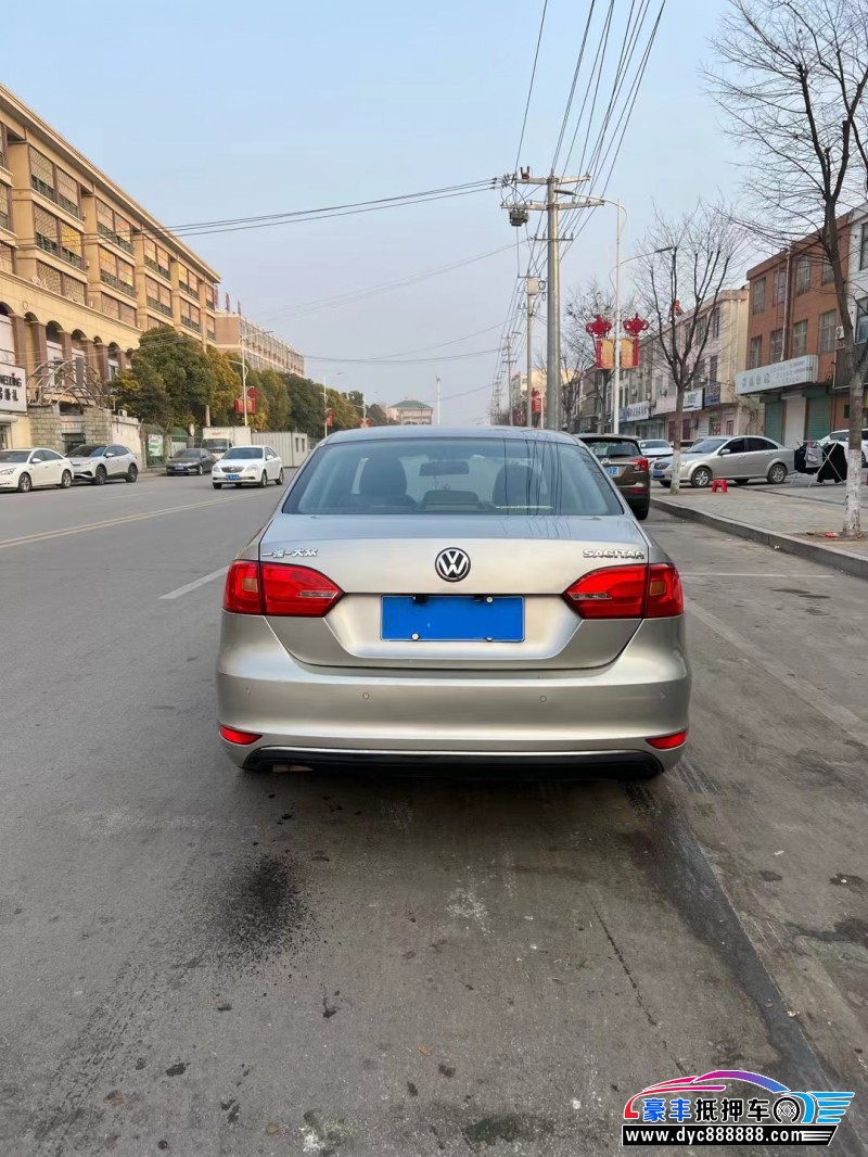 15年大众速腾轿车抵押车出售