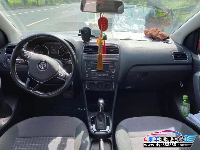 16年大众polo轿车抵押车出售