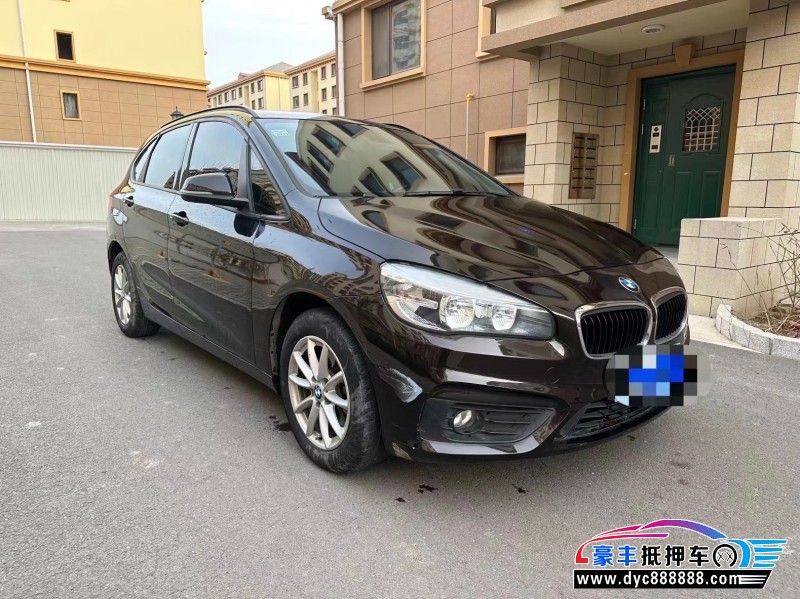 17年宝马2系轿车抵押车出售