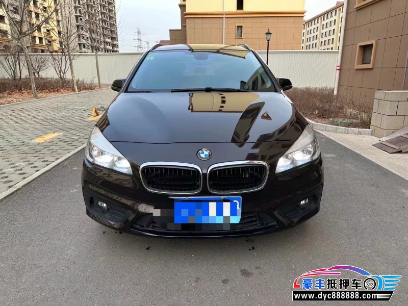 17年宝马2系轿车抵押车出售