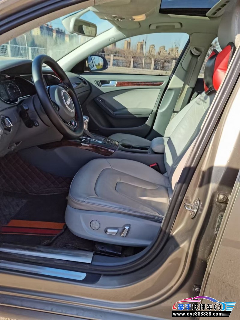 14年奥迪A4轿车抵押车出售