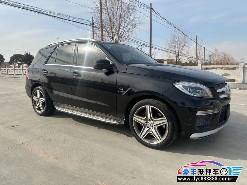 12年奔驰ML轿车抵押车出售
