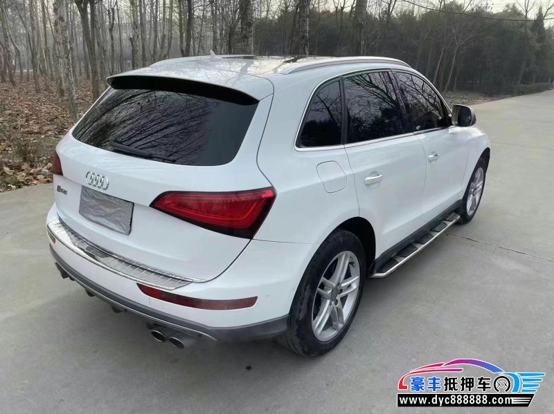 16年奥迪Q5轿车抵押车出售