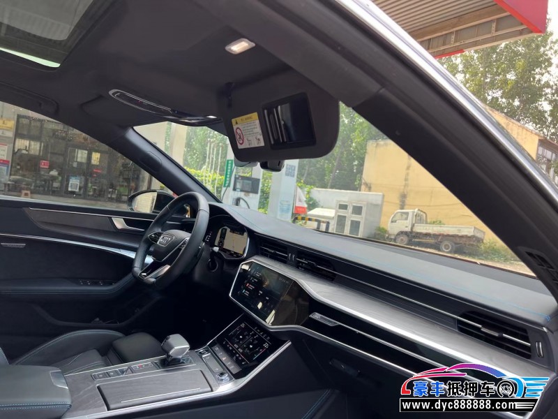 21年奥迪A7轿车抵押车出售