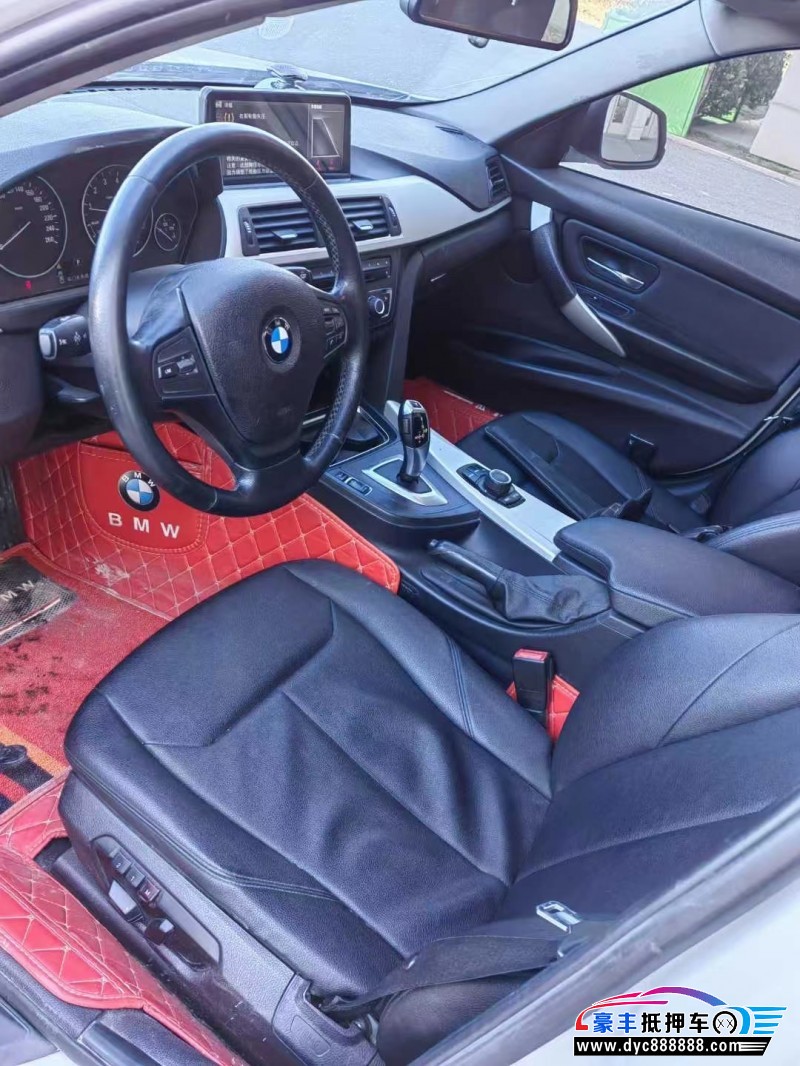 13年宝马3系轿车抵押车出售