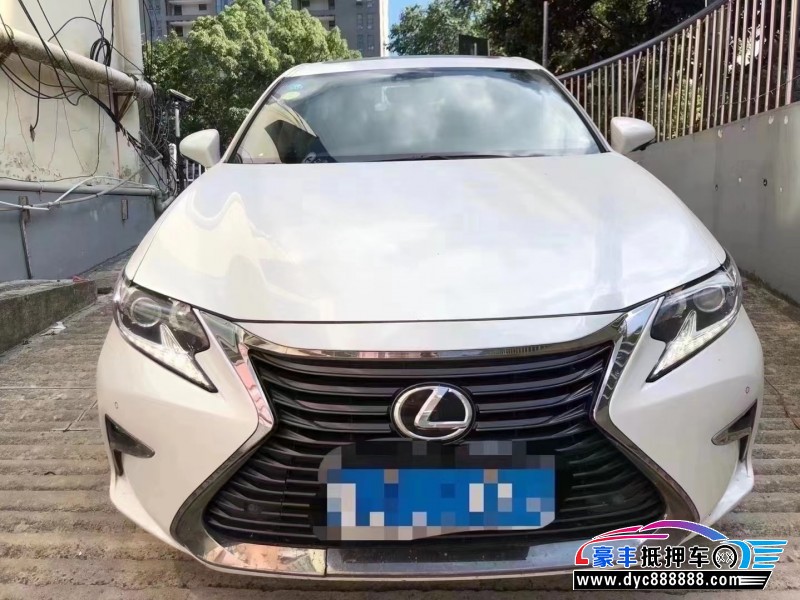 19年雷克萨斯ES轿车抵押车出售
