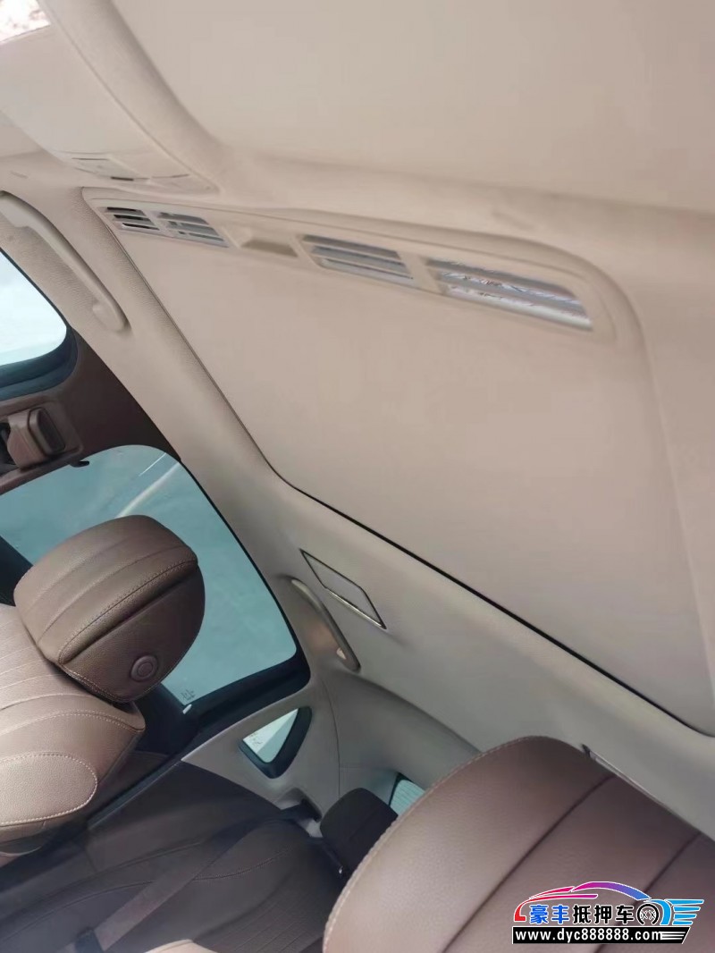 19年奔驰E轿车抵押车出售