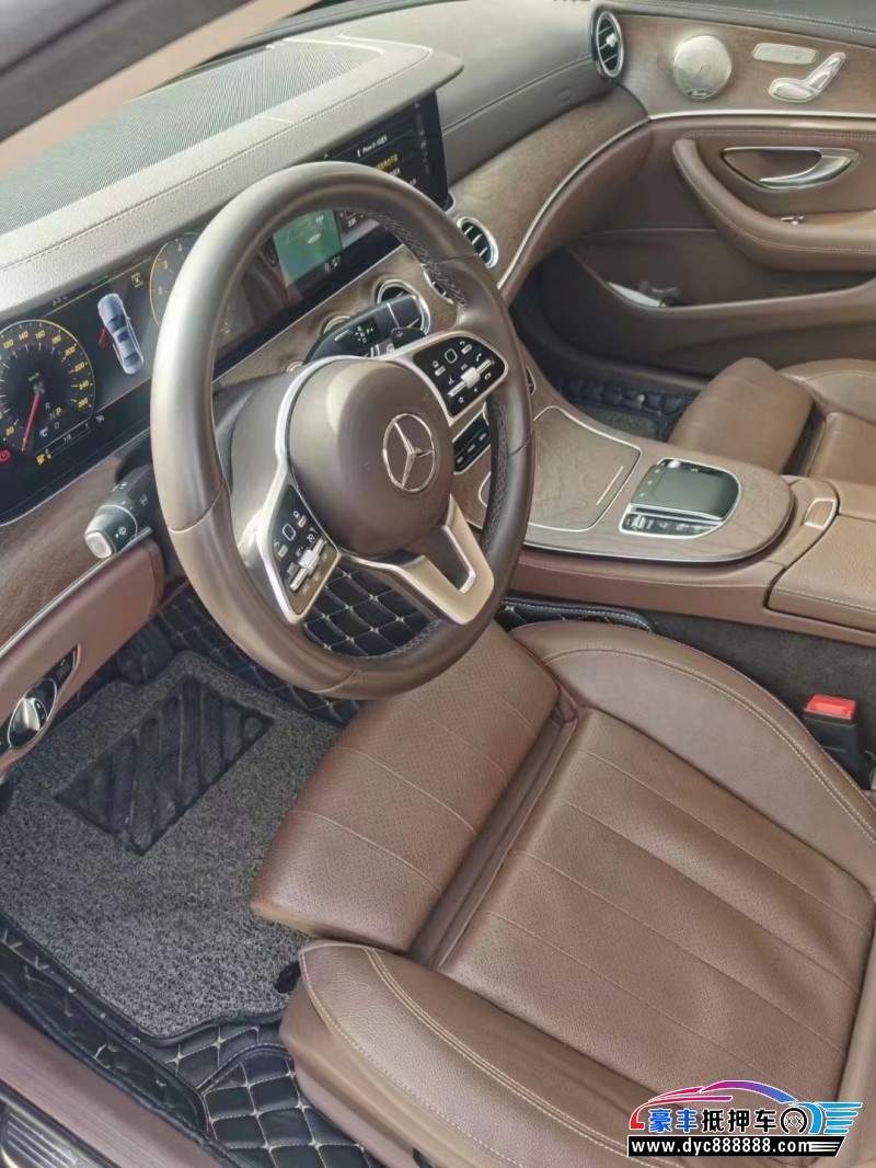 19年奔驰E轿车抵押车出售