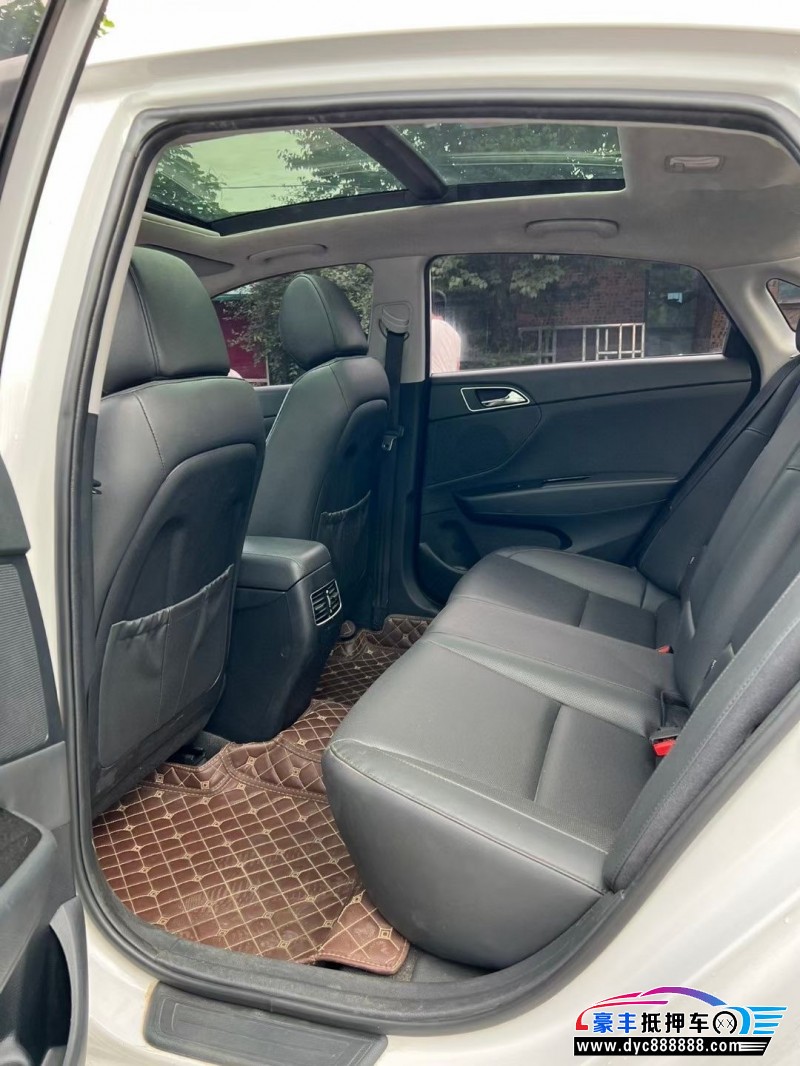 18年现代名图轿车抵押车出售