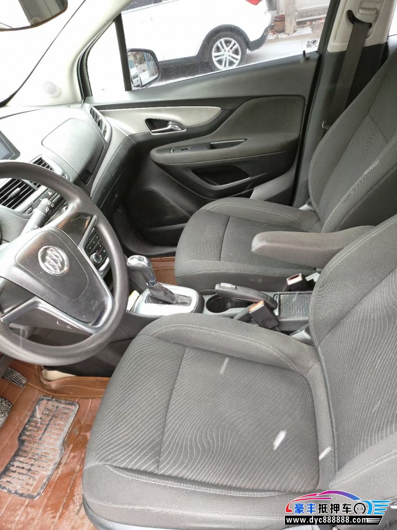 13年别克昂科拉轿车抵押车出售