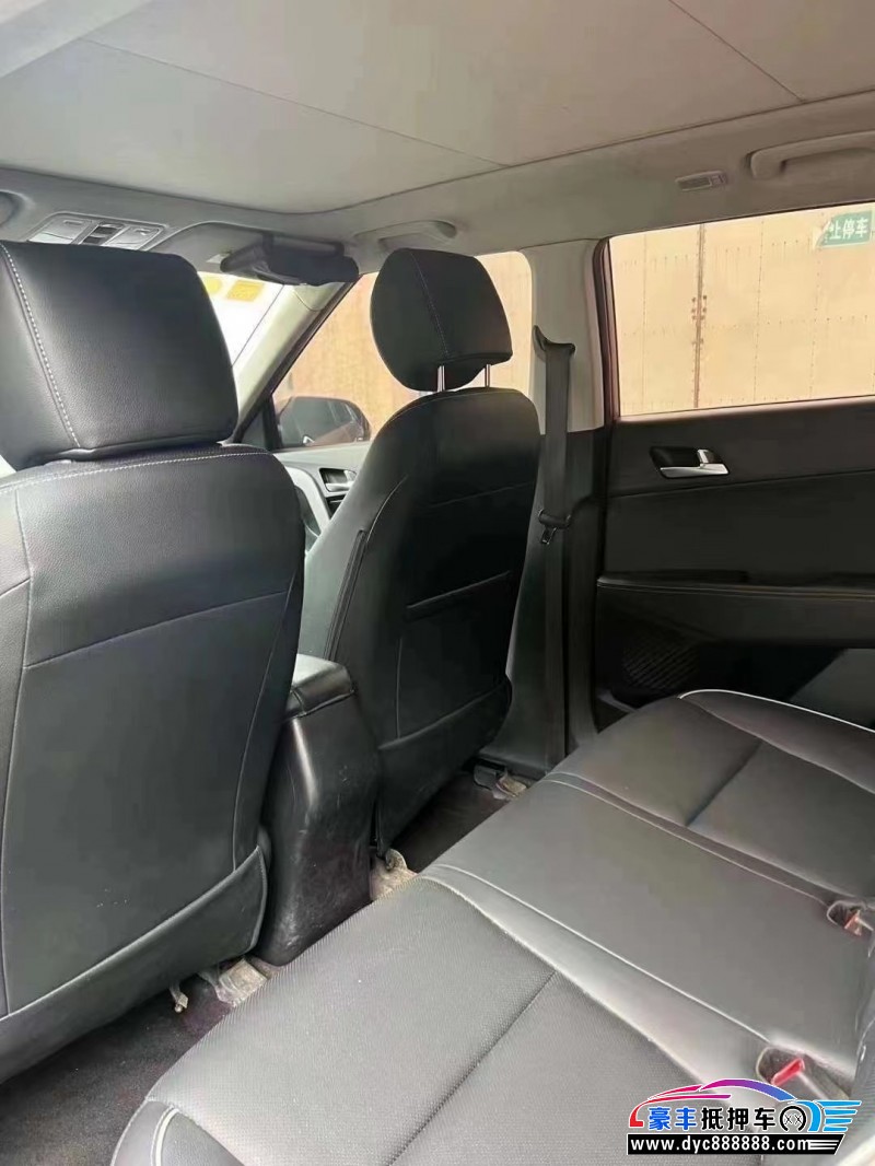 18年现代ix25SUV抵押车出售