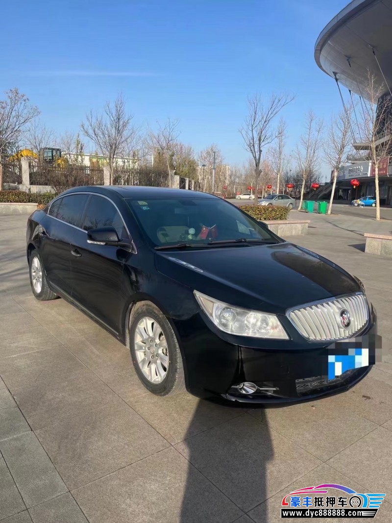 12年别克君越轿车抵押车出售