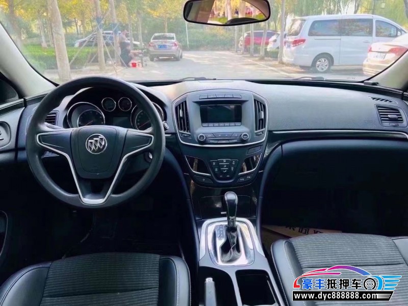 16年别克君威轿车抵押车出售