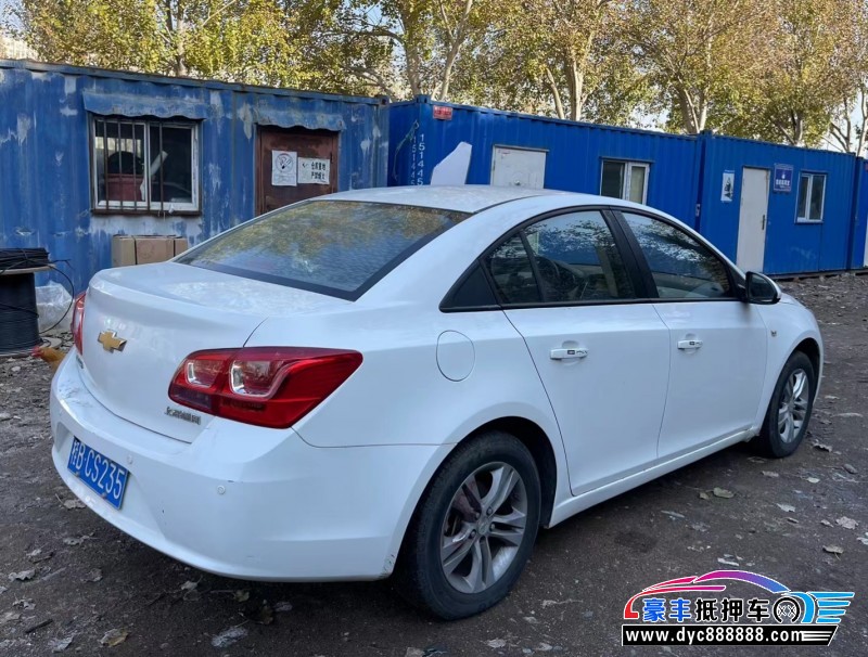 15年雪佛兰科鲁兹轿车抵押车出售
