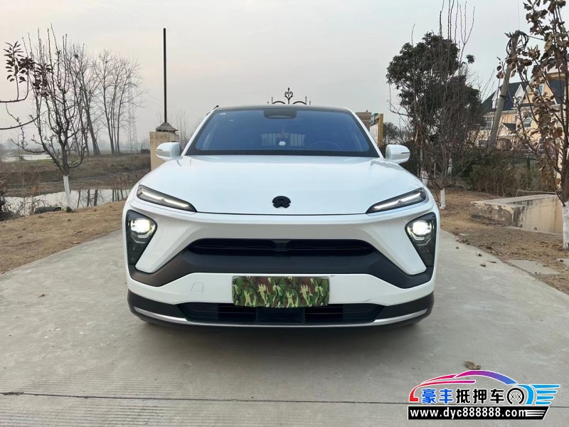 22年蔚来ES6轿车抵押车出售