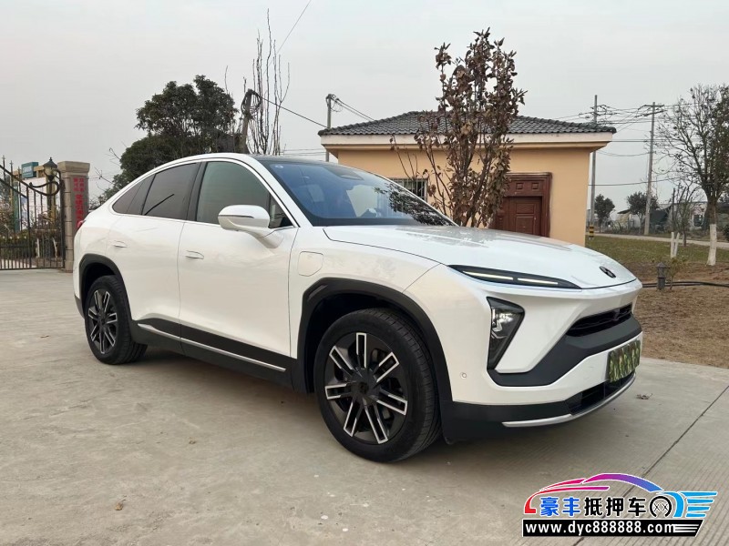 22年蔚来ES6轿车抵押车出售