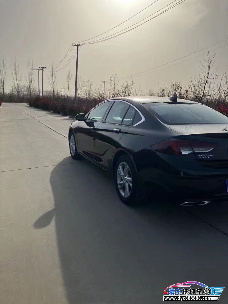 22年别克君威轿车抵押车出售