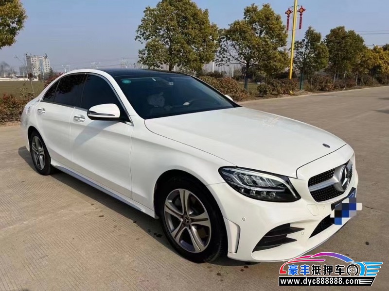 20年奔驰C轿车抵押车出售