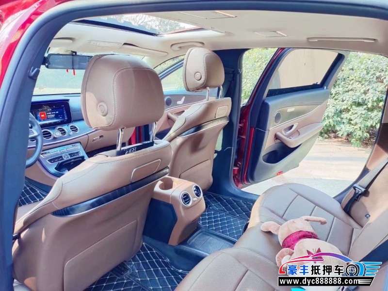 18年奔驰E轿车抵押车出售