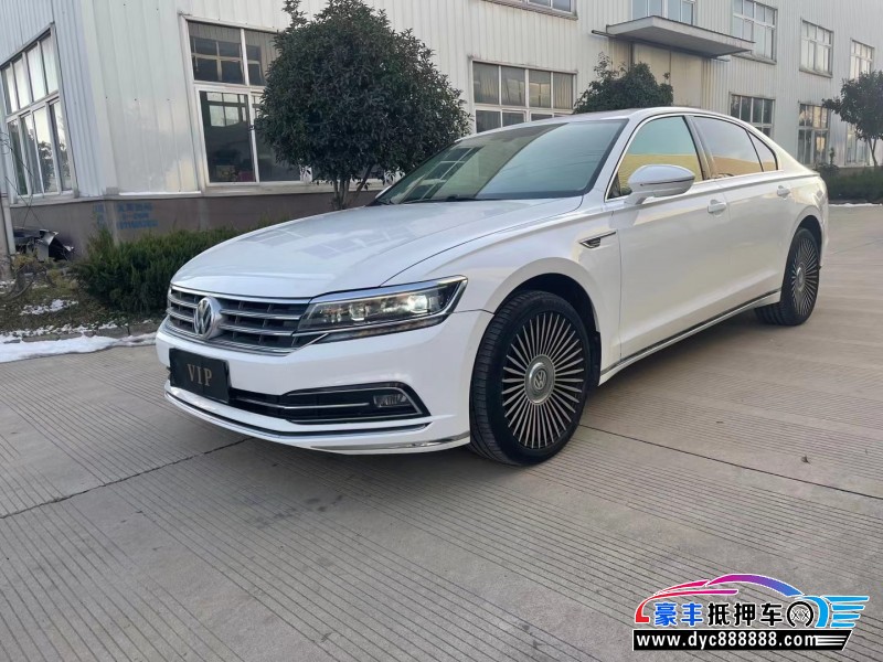 18年大众辉昂轿车抵押车出售