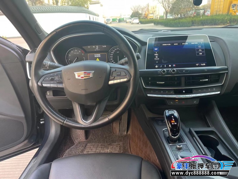 21年凯迪拉克CT5轿车抵押车出售