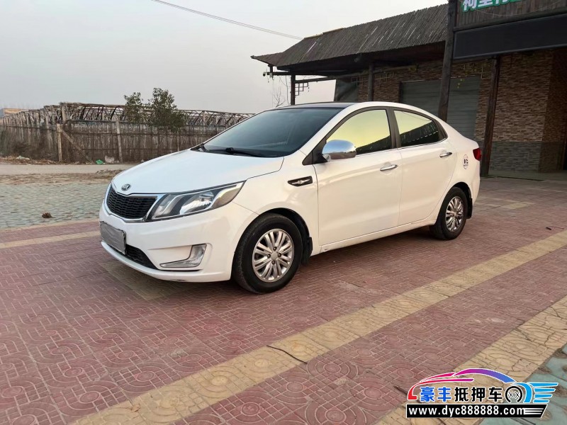 14年起亚K2轿车抵押车出售