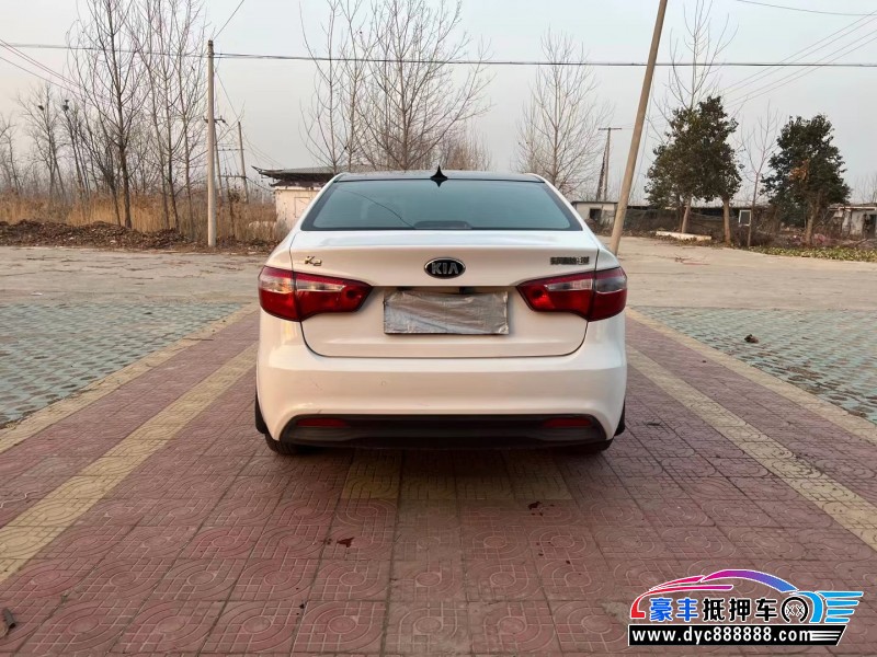 14年起亚K2轿车抵押车出售