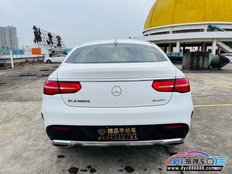 18年奔驰GLE轿车抵押车出售