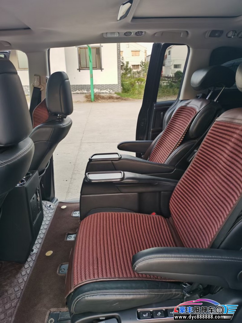 16年本田艾力绅轿车抵押车出售