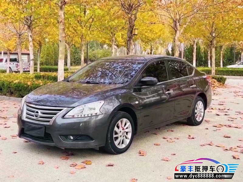 15年日产轩逸轿车抵押车出售