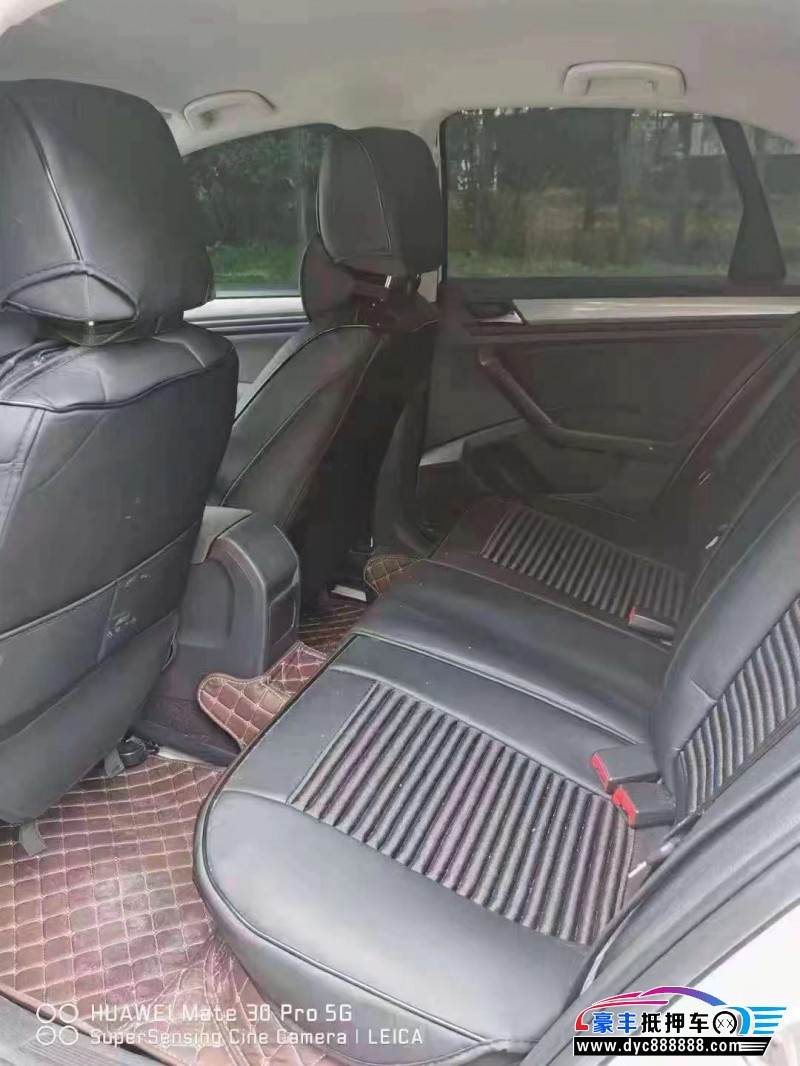 20年大众宝来轿车抵押车出售