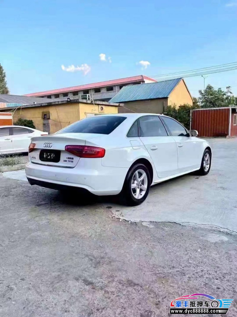 15年奥迪A4L轿车抵押车出售