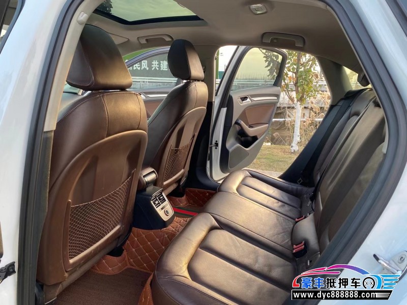 17年奥迪A3轿车抵押车出售