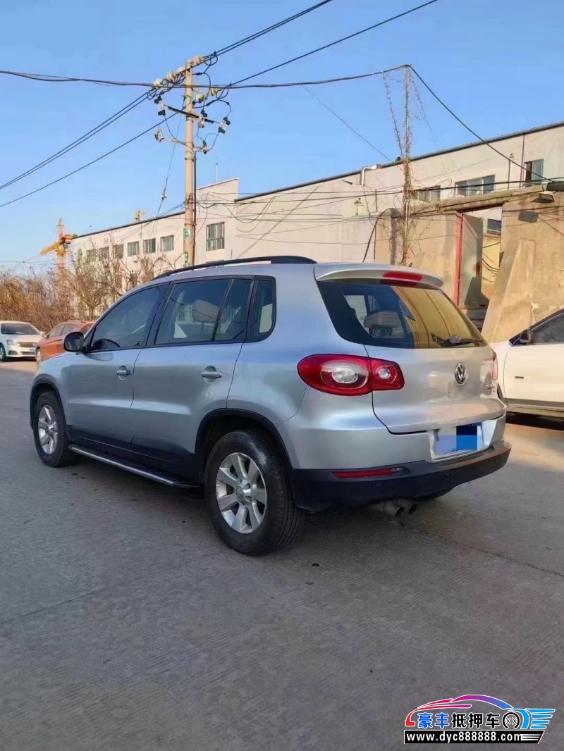 11年大众途观轿车抵押车出售