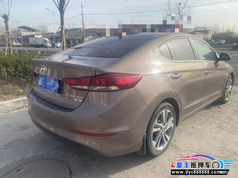 16年现代领动轿车抵押车出售