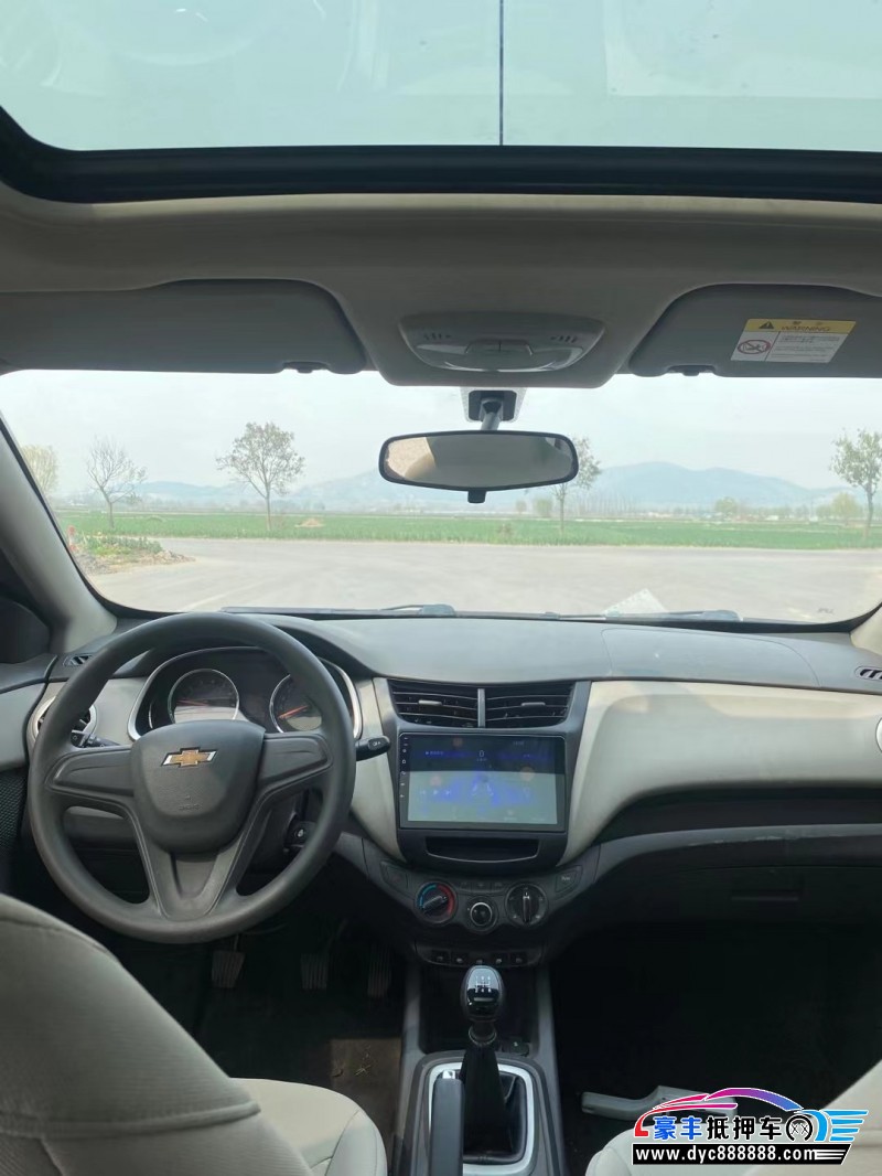 15年雪佛兰赛欧轿车抵押车出售