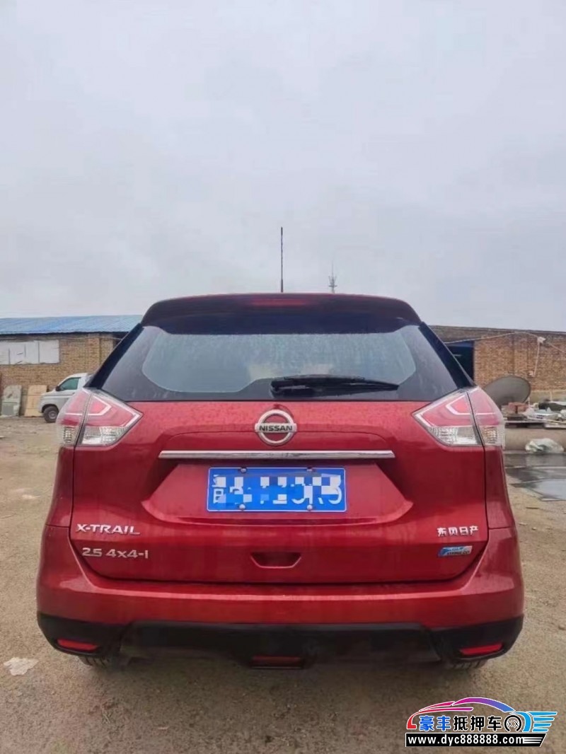 15年日产奇骏SUV抵押车出售