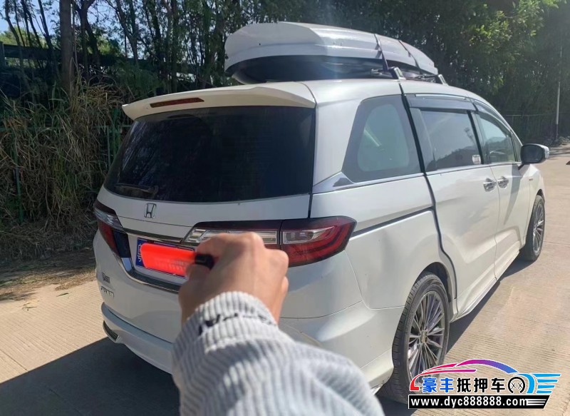 20年本田奥德赛MPV抵押车出售