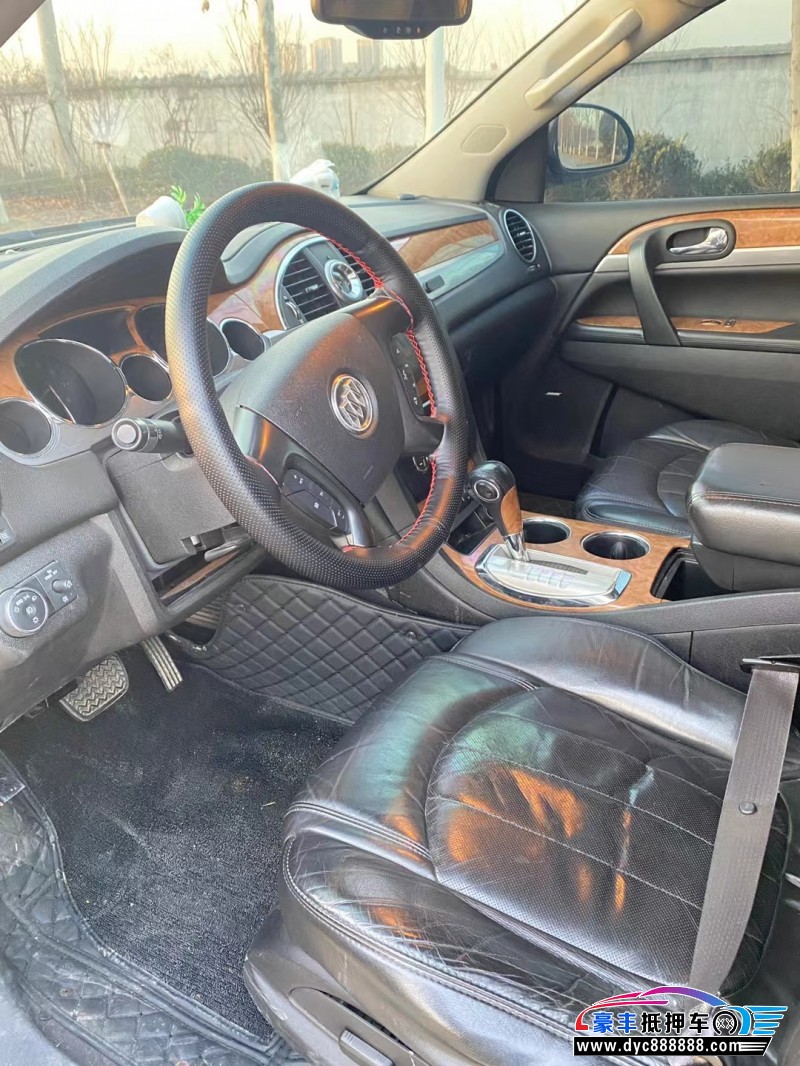 10年别克昂科雷轿车抵押车出售