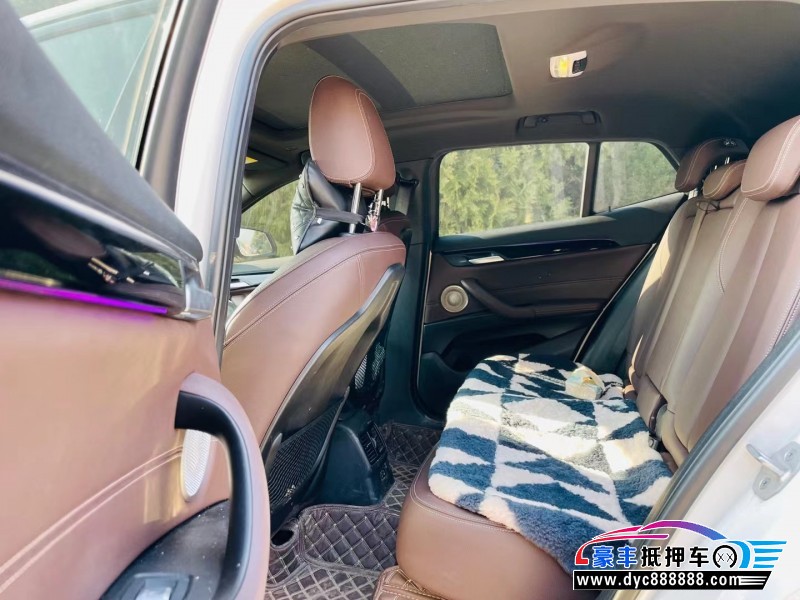 21年宝马X2轿车抵押车出售