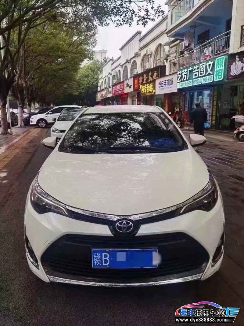 18年丰田雷凌轿车抵押车出售