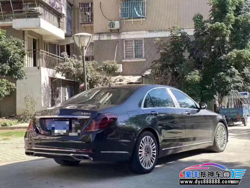 14年奔驰S轿车抵押车出售