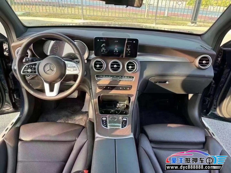 19年奔驰GLC(进口)轿车抵押车出售