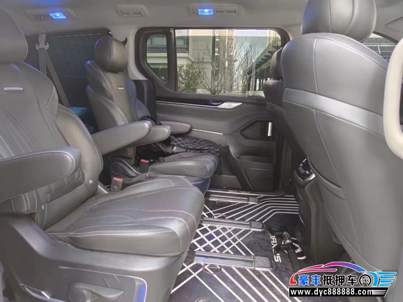 21年上汽大通G50轿车抵押车出售